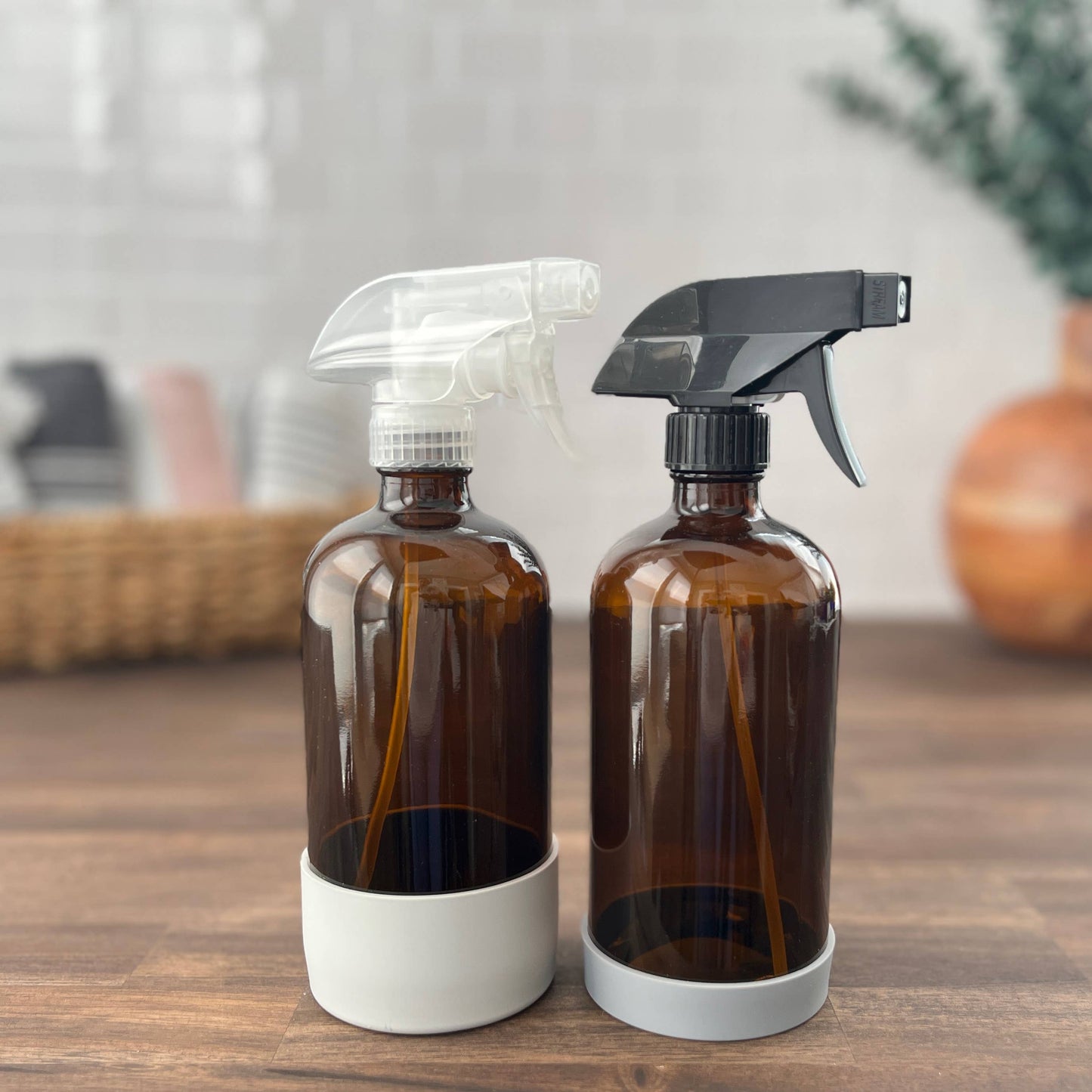 16oz Amber Bottle with Silicone Sleeve & Sprayer