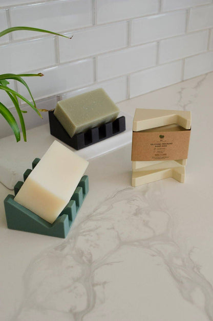 Silicone Draining Soap Dish | Me Mother Earth