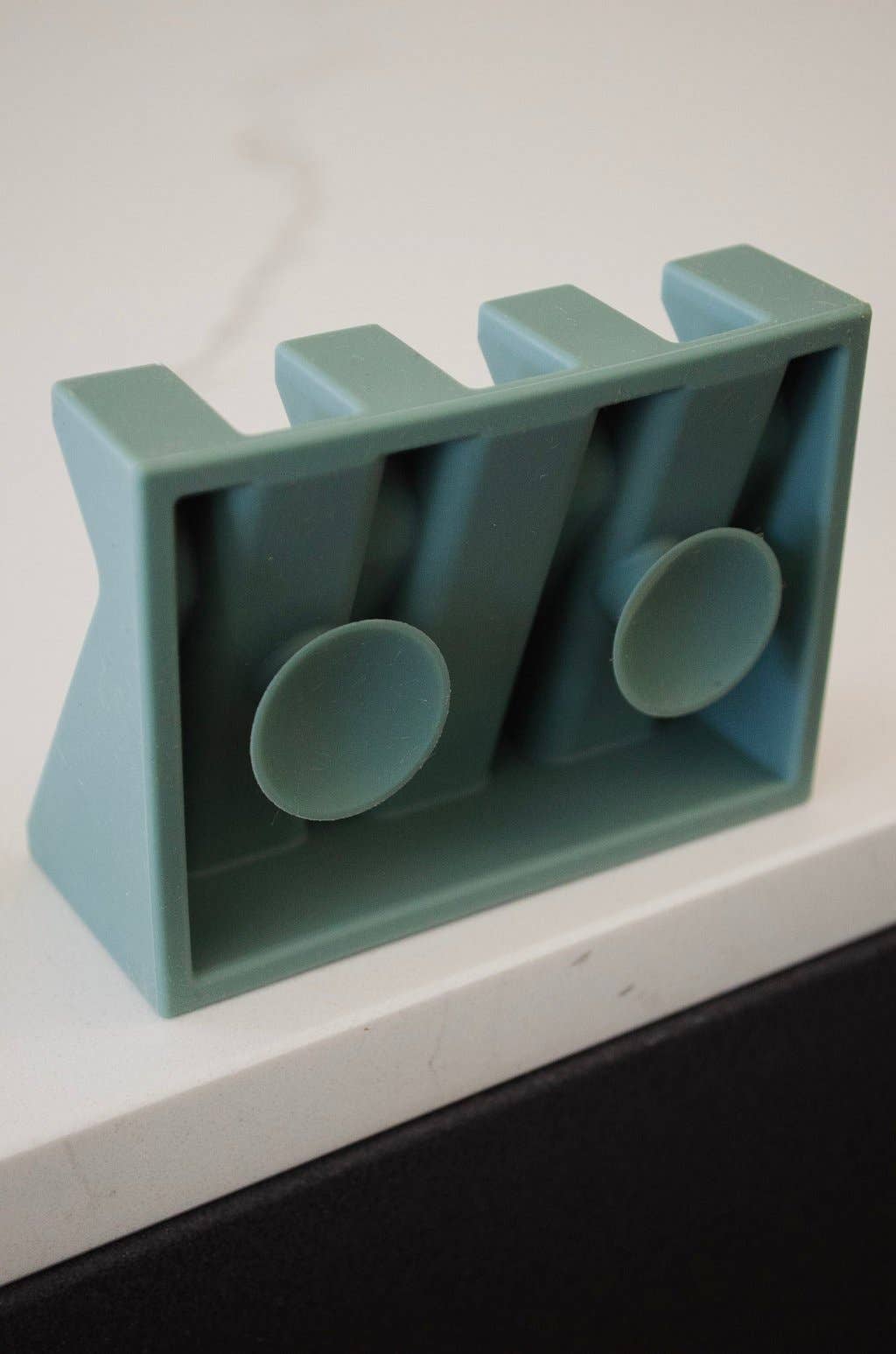 Silicone Draining Soap Dish | Me Mother Earth